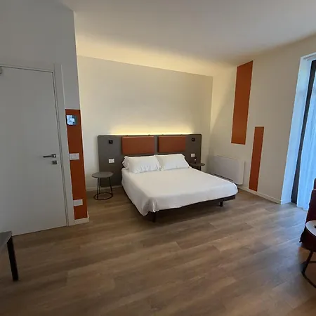 Mirage Apartamento Arona